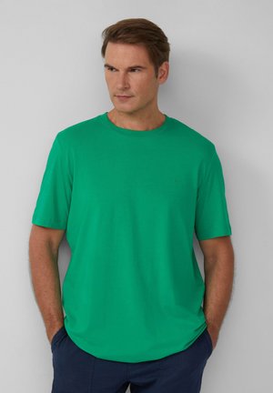 - T-shirt basic
