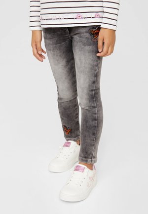 REHAUSSÉ D'UN DÉTAIL PAILLETÉ - Slim fit jeans - grey