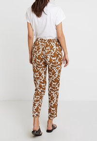 Soyaconcept Trousers - camel