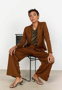 Soyaconcept DANIELA 1 - Kratka jakna - brown