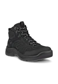 Czarne buty trekkingowe wykonane z połączenia zamszu i materiału siateczkowego, z wyściełanym kołnierzem, szarymi sznurowadłami oraz teksturowaną gumową podeszwą.