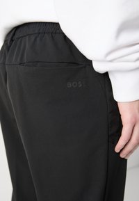 BOSS ZEM - Pantaloni - black