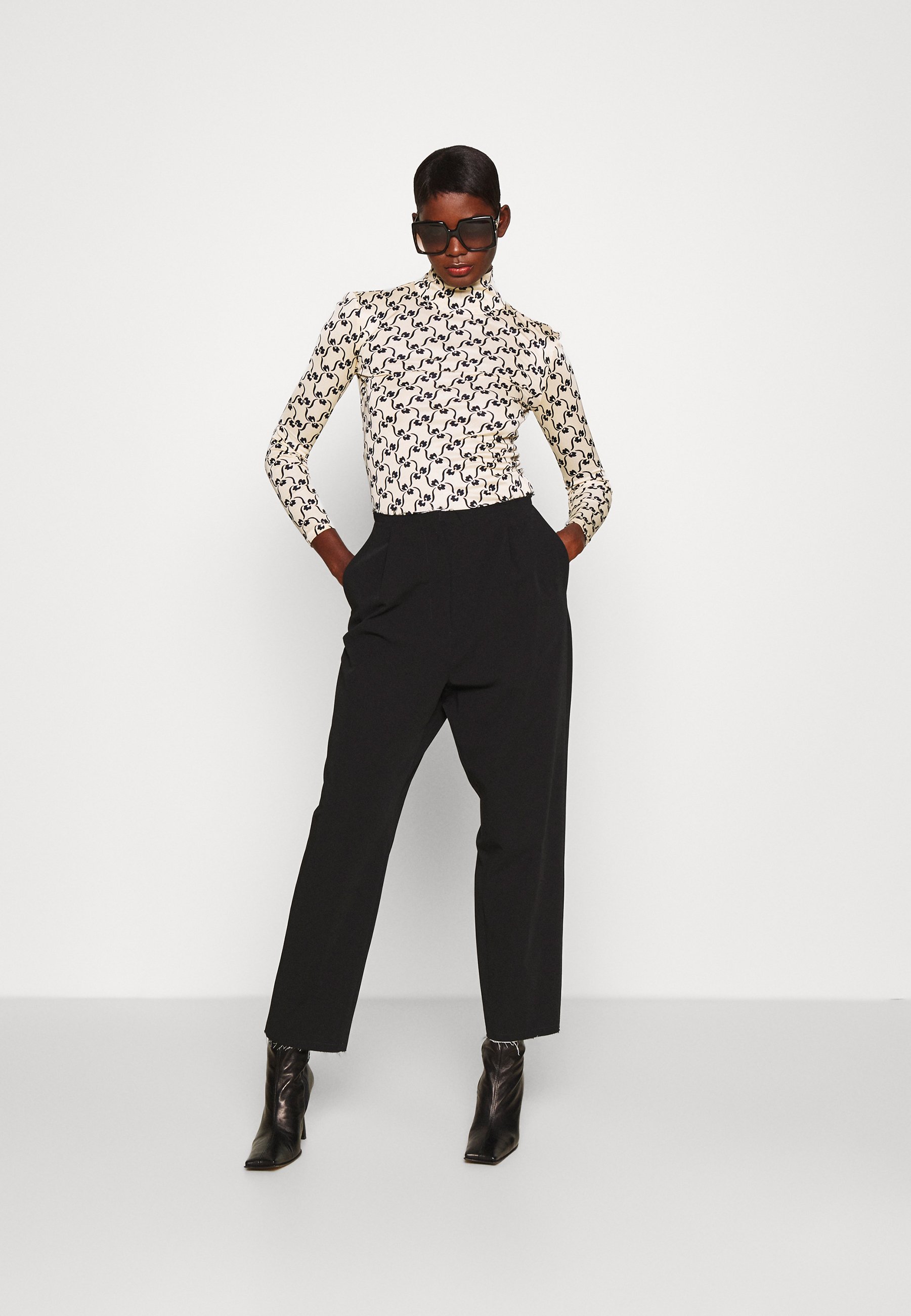 tory burch turtleneck