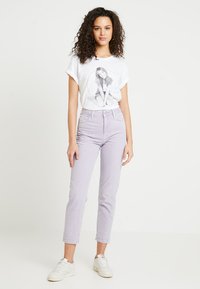 Merchcode BRITNEY SPEARS - T-shirt print - white
