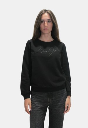 Sweater - black