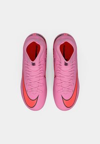 Nike Performance ZM 10 ACADEMY FG/MG - Fodboldstøvler til kunstgræs - magic flamingo/black/total crimson
