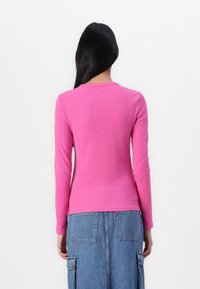 GAP ESSENTIAL - Pikkade varrukatega topp - happy pink