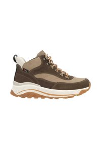 Chaussures de randonnée mi-hautes marron et beige en suède et mesh, dotées de lacets contrastants, d'une semelle blanche épaisse et d'une finition texturée.