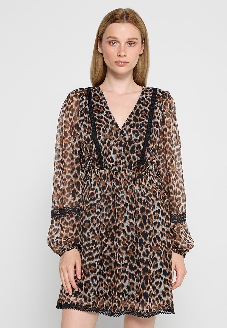 Vero Moda Jurk beige Vero Moda Jurk beige