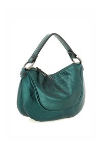 Borsa a mano in pelle metallica color te anteriore con forma curvata, un manico singolo e dettagli in metallo argento. Texture liscia con una leggera lucentezza.