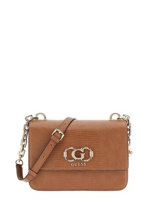 Borsa a tracolla marrone con una trama testurizzata, catena dorata e dettaglio del logo sulla parte anteriore. Forma rettangolare compatta con chiusura a pattina.