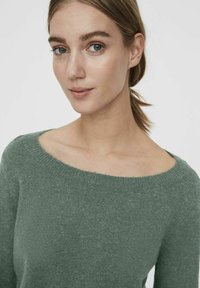 Vero Moda VMBRILLIANT LS BOATNECK - Maglione - laurel wreath