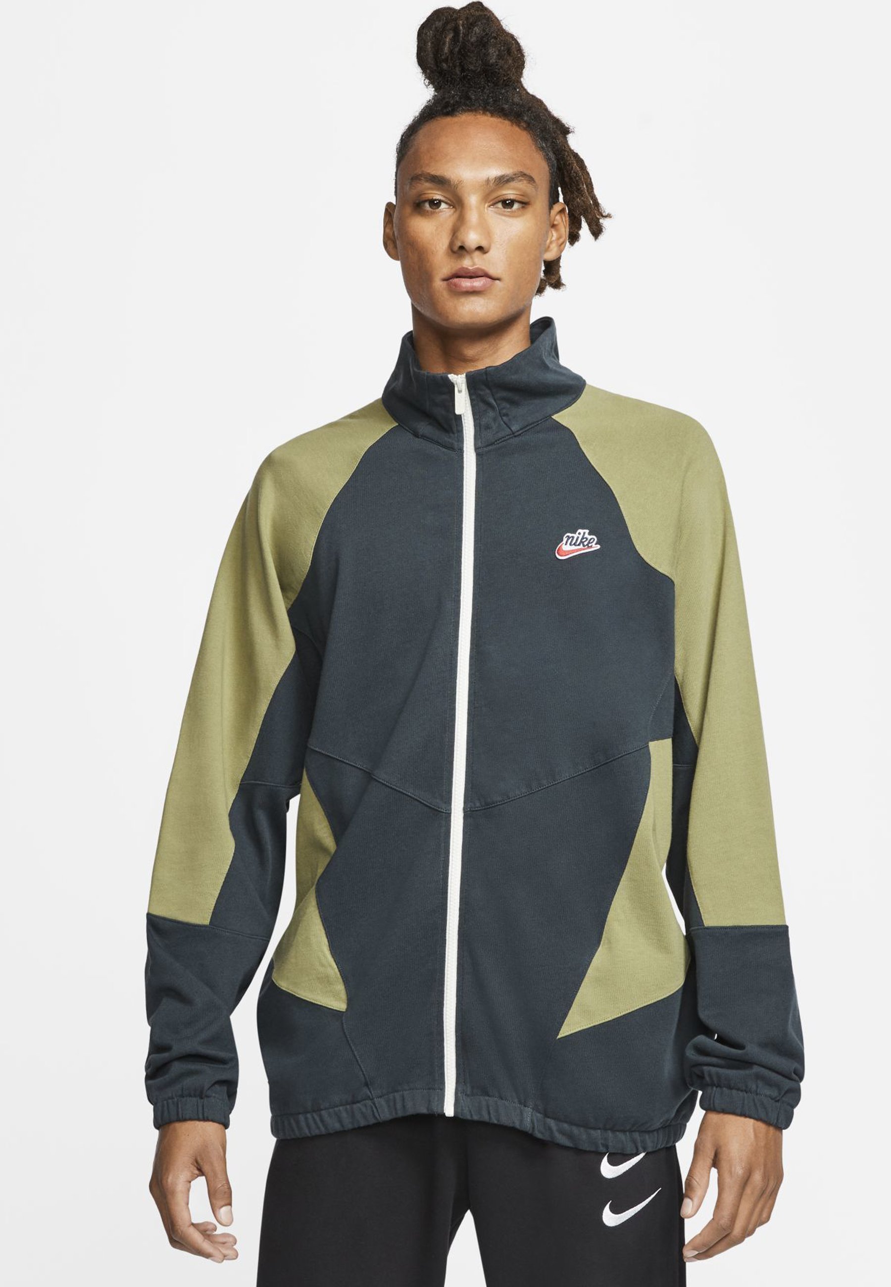 nike dark green jacket