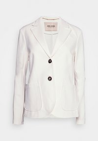 Bílá dámská sako s klopovým límcem, dvěma předními kapsami a dvěma tmavými knoflíky, na vnitřním límci s nálepkou "MOS MOSH".