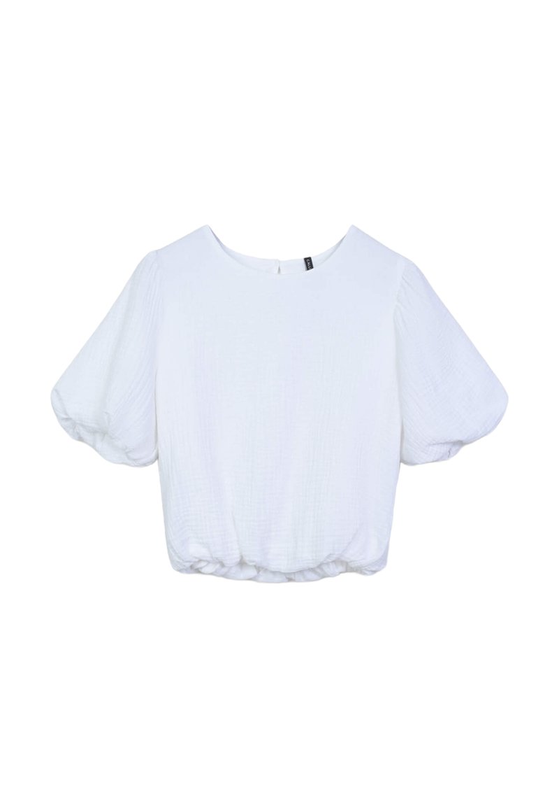 Haut blanc court avec de courtes manches bouffantes, encolure ronde, ourlet froncé et tissu texturé. Présente une petite ouverture à l'arrière.