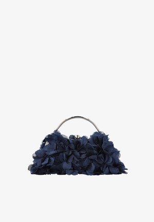 Mørkeblå håndtaske med teksturerede stofblomster, metalrammehåndtag og en lukning med lås. Elegant design med tredimensionelle blomsterdetaljer.