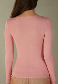 Intimissimi ULTRALIGHT - Tílko - hellrosa bonbon pink
