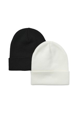 Due cappelli in maglia: uno nero e uno bianco. Entrambi presentano un design con risvolto, una superficie liscia e una vestibilità aderente.