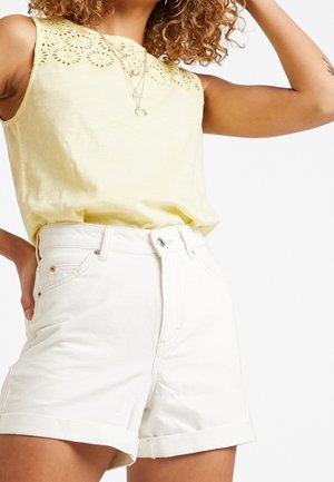 Top - light yellow