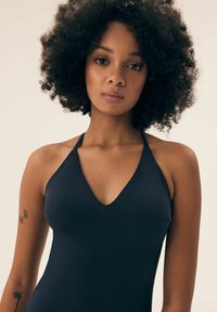 Henderson BITT granatowy