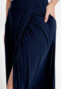 Holebrook ASTA - Maxi szoknya - navy