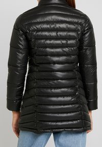 Pepe Jeans Cappotto corto - black