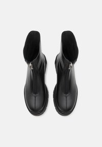 HUGO KRIS ZIP BOOTIE - Platåstøvletter - black
