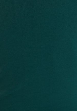 Tela de algodón de color azul verdoso, con textura suave y un ligero estiramiento. Presenta un diseño ajustado sin patrones ni herrajes visibles.