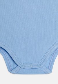 Tommy Hilfiger BABY UNISEX - Ilgarankovis viršutinės dalies drabužis - vessel blue