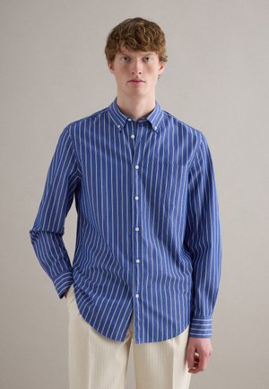 STRIPED REGULAR FIT - Overhemd - blue white