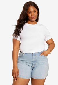 Curves Like These REGULAR FIT - CREW NECK - Paprasti marškinėliai - white