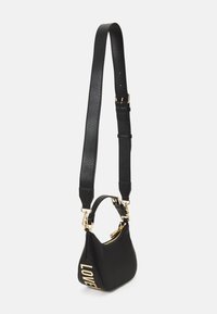BOLSO Borsa A Tracolla In Pelle Morbida – Modello Hexagona – 15x18,5 Cm – Con Tracolla Regolabile