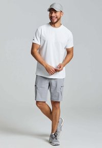 Sélectionné, bright white