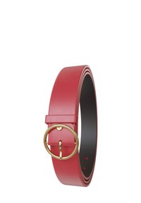 Rotem, synthetischem Leder hergestellter Gürtel mit glatter Textur, ausgestattet mit einer goldenen, runden Schnalle und einem schwarzen Innenfutter. Mehrere Löcher zur Anpassung.