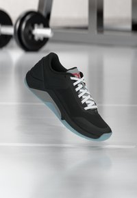 Δεν επιλέχθηκε, black/clear