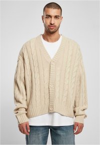 Urban Classics - BOXY - Cardigan - softseagrass Thumbnail Image 1