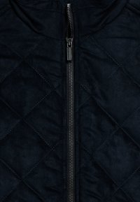 Niet geselecteerd, navy