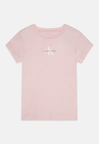 Unselected, chalk pink
