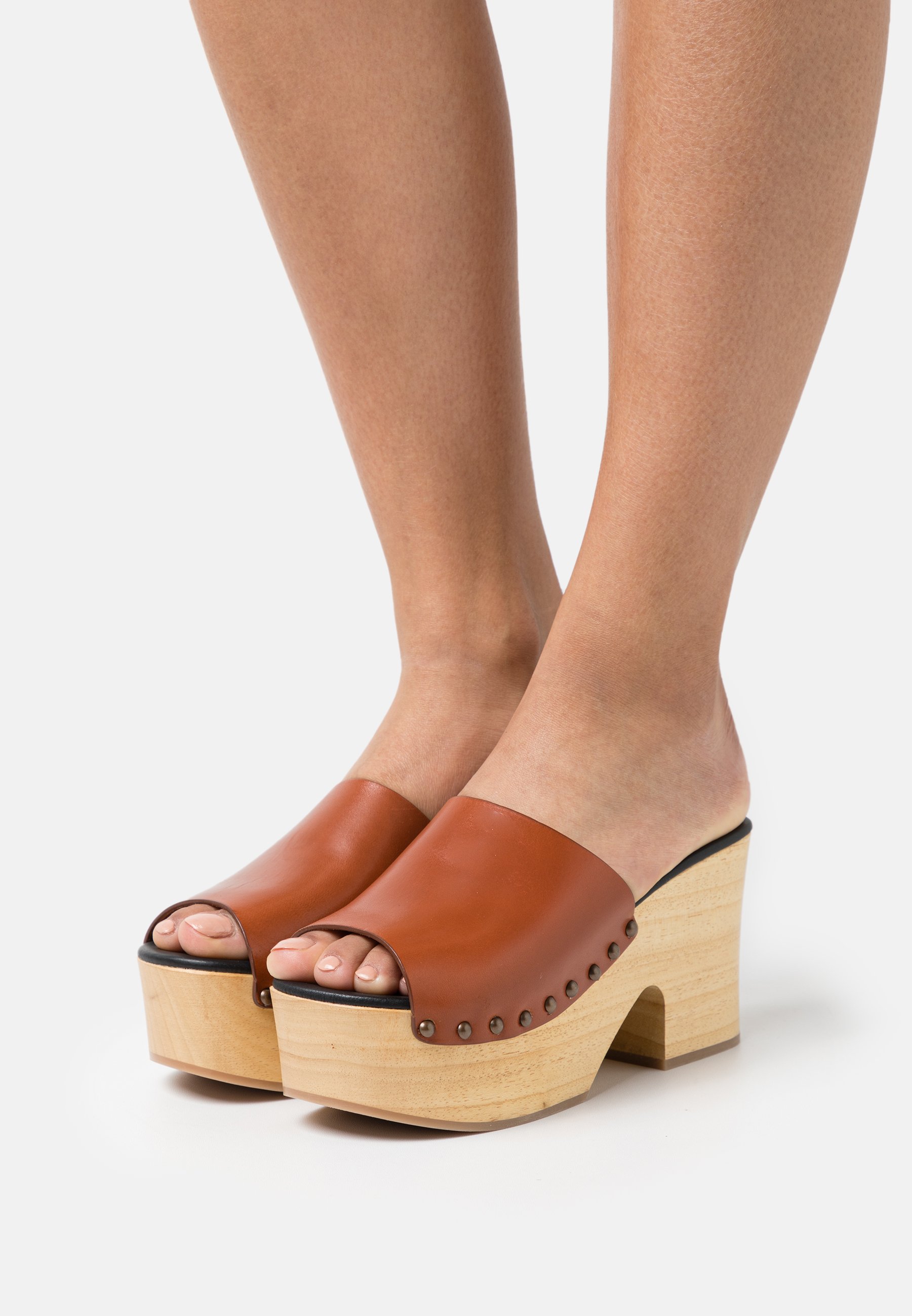 WEEKEND MaxMara CHIFFON - Zuecos - cognac/coñac - Zalando.es