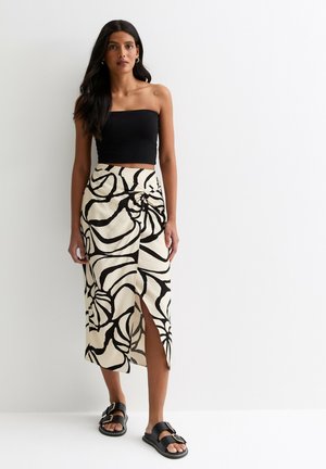 New Look SHELL-PRINT - Gonna a portafoglio - off white