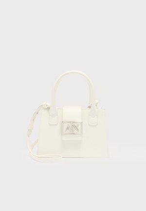 Witte gestructureerde handtas met bovenhandvatten, verstelbare schouderriem en zilveren A|X logoklap op de voorflap.