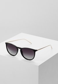 Pilgrim - VANILLE - Sunglasses - black Thumbnail Image 1