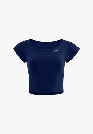 Morski kratki majic s kratkim rukavima od meke mješavine pamuka, sa izrezom u obliku suze na vratu. Uključuje suptilnu vezenu oznaku sprijeda.