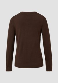 Pull à manches longues marron foncé présenté de dos sur un fond gris clair uni, avec un col rond simple.