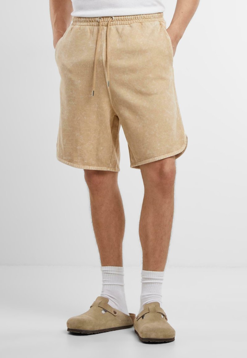 Urban Classics WASHED PIPED - Pantalon de survêtement - unionbeige