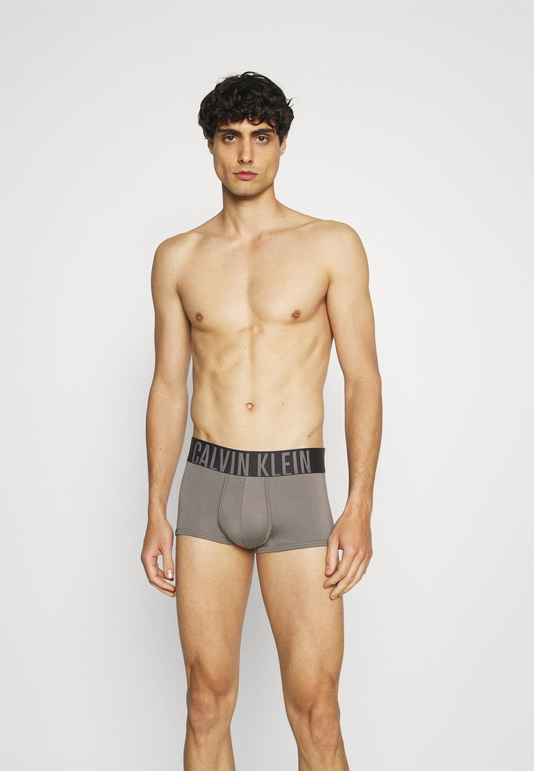 calvin klein intense power