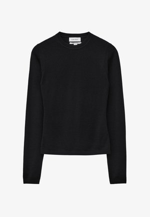 Schwarzer langärmliger Pullover mit Rundhalsausschnitt, aus einem weichen Stoff, mit figurbetontem Schnitt und nahtlosen Schultern. Keine sichtbaren Muster.