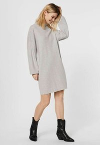 Vero Moda VMNANCY FUNNEL NECKdress - Sarafanas - scarab