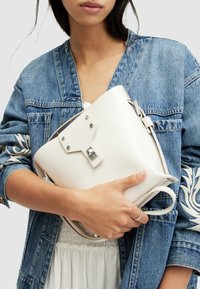 AllSaints MIRO CROSSBODY - Cross body bag - desert white