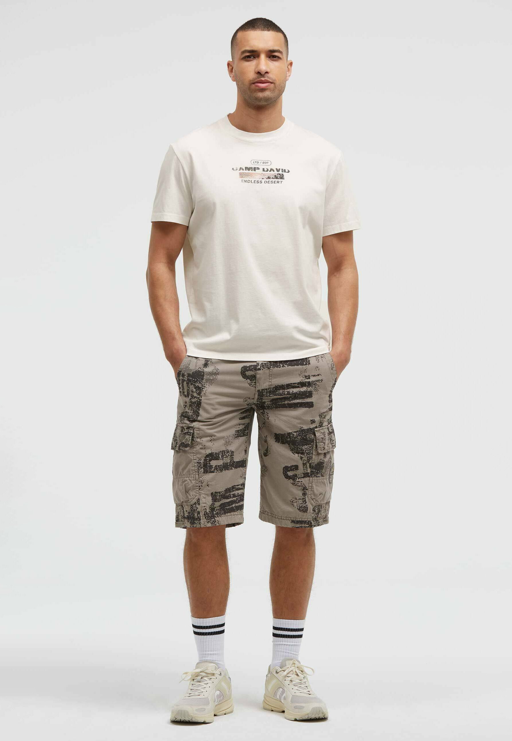 Camp David CAMP DAVID CARGO SHORTS MIT ALL OVER PRINT - Shorts